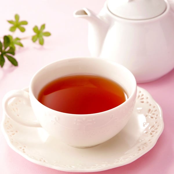 母の日 プレゼント 花 ギフト プリザーブドフラワー 薔薇 バラ バウムクーヘン バウム 紅茶 送料無料 スイーツ お菓子 洋菓子 ギフトセット おいもや